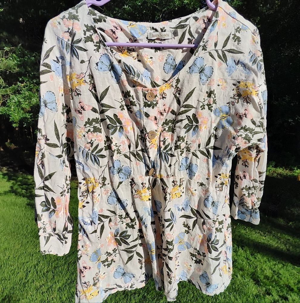Linen Blue Butterfly Top Botanical Print Buttons Scoop Neck 3/4 Sleeve Italy
